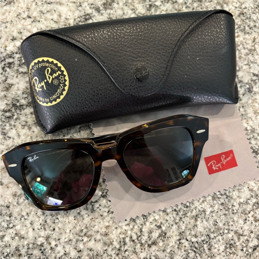 Ray-Ban RB2186 State Street Sunglasses